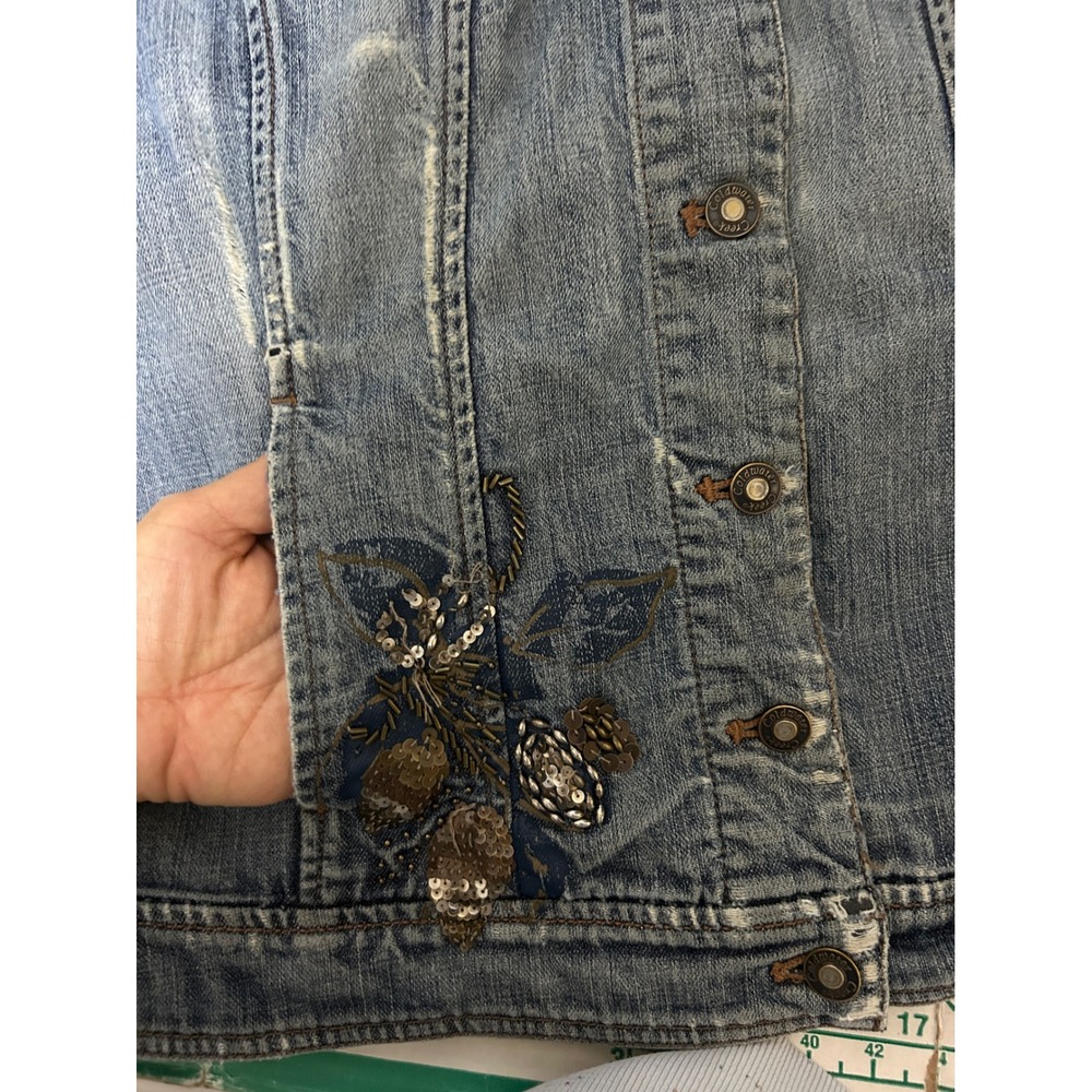 Coldwater Creek 16 Distressed Embroidered Denim Jacket Blue Sequin Boho Trucker - Picture 8 of 15